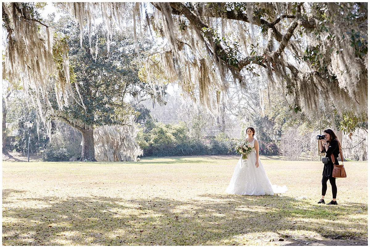 jen keys photography at old wide awake wedding in charleston